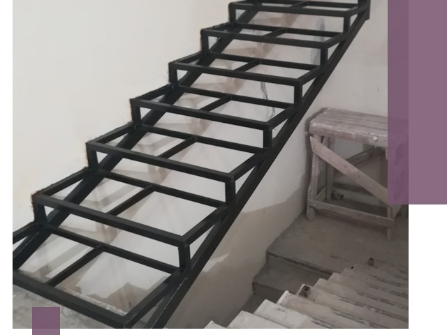 Демонтаж лестниц на металлокаркасе в Угличе: быстрый вывоз и разбор