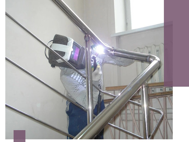 Монтаж перил и ограждений качественно в Угличе