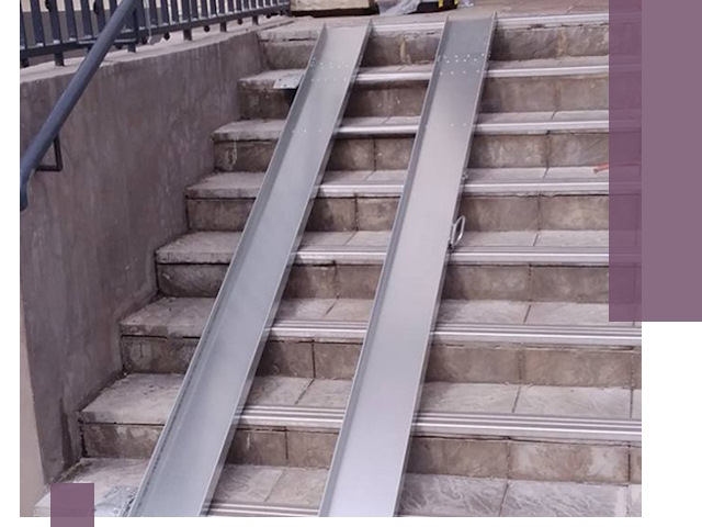 Демонтаж откидных пандусов профессионально в Угличе