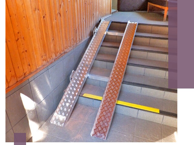 Складные пандусы под заказ и монтаж в Угличе