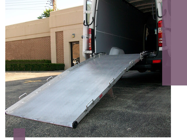 Мобильные пандусы в Угличе — производство, монтаж и аренда