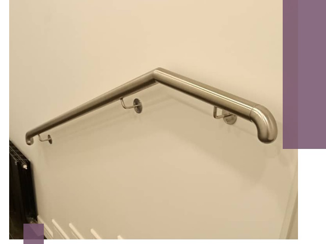 Изготовление пристенных поручней в Угличе под ключ за сроки